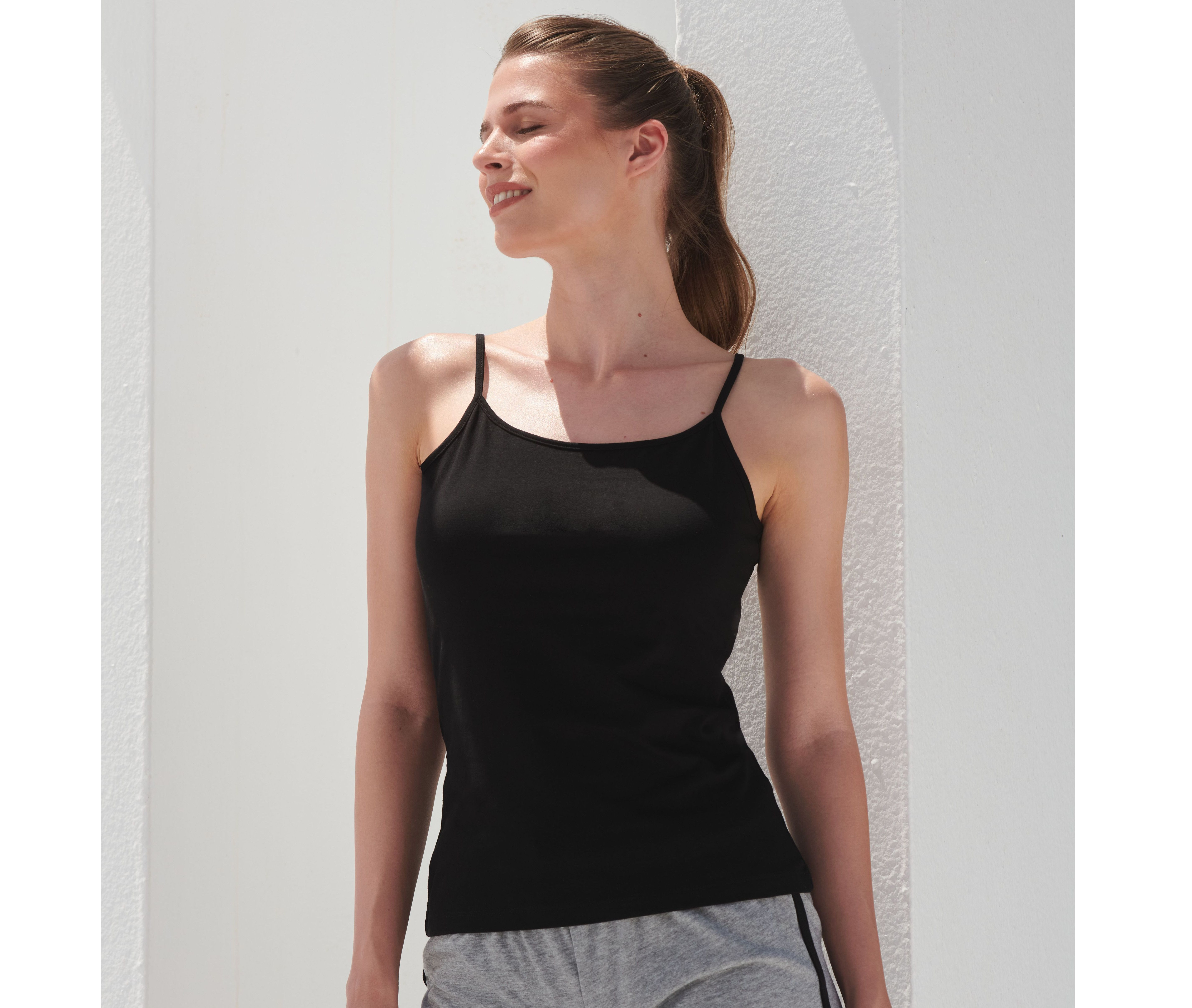 WOMEN’S FEEL GOOD STRETCH SPAGHETTI VEST